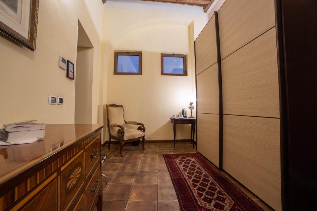 Superior Double Room,1067654170:JPEG